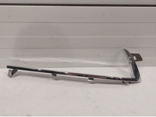 Upper Molding RH